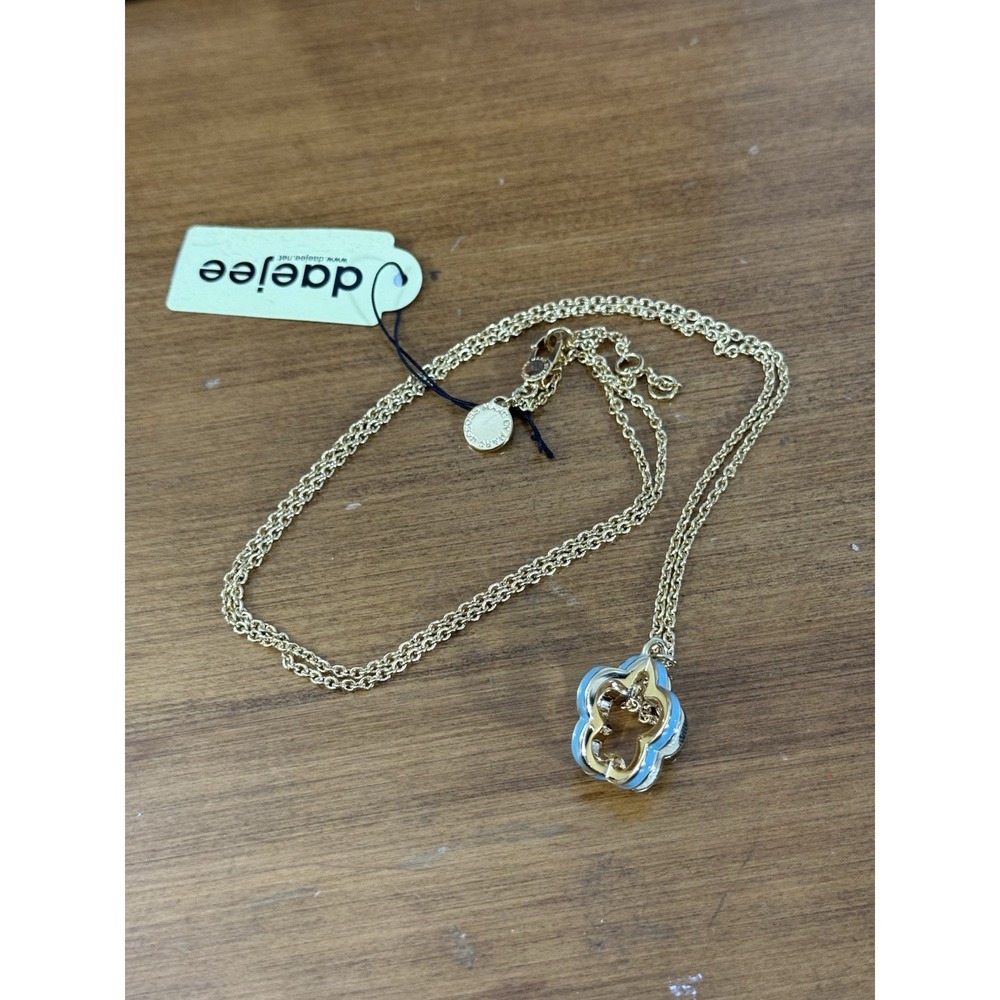 Marc Jacobs Blue Enamel Flower Pendant‎ Necklace Gold Tone Chain Fashion Jewelry